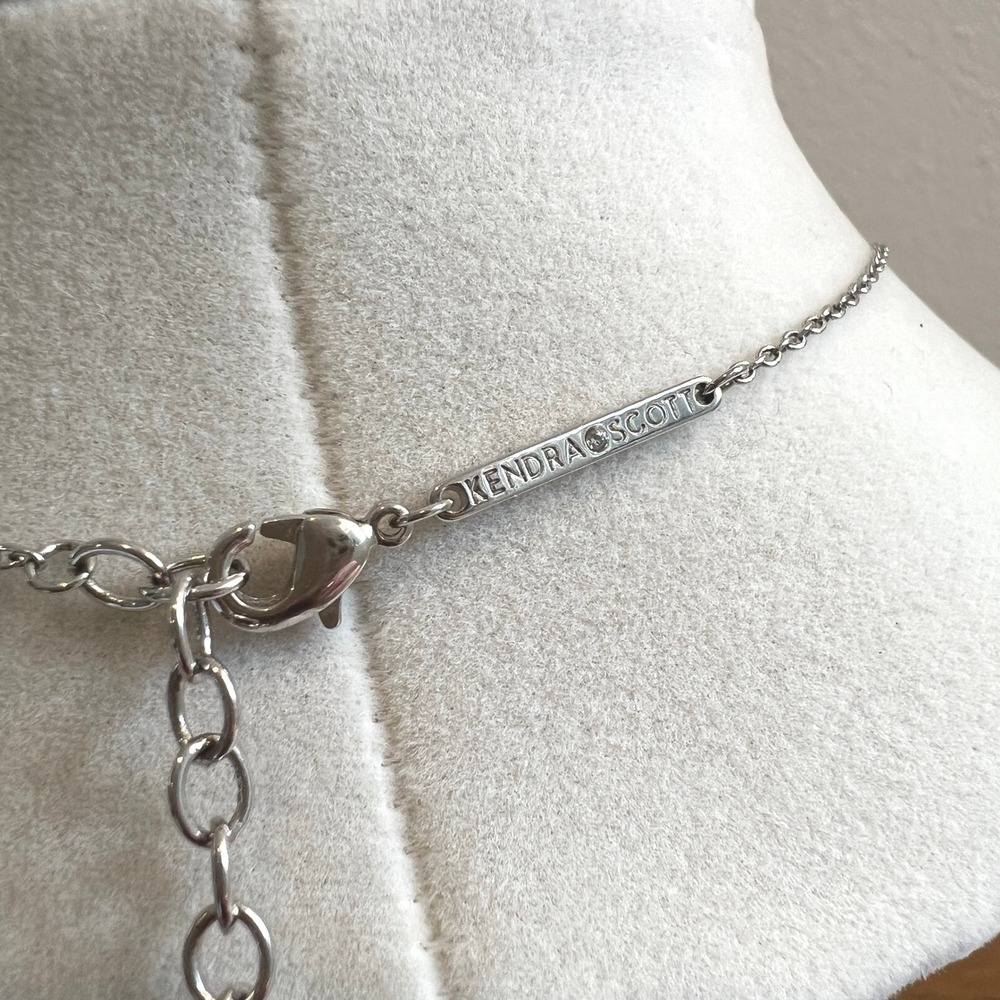 Kendra Scott Elisa Pendant Necklace Silver Cobalt Blue Cats Eye Dust Bag EUC - Picture 4 of 7